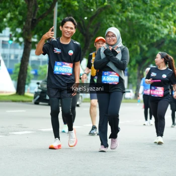 Runner Photo 3621495