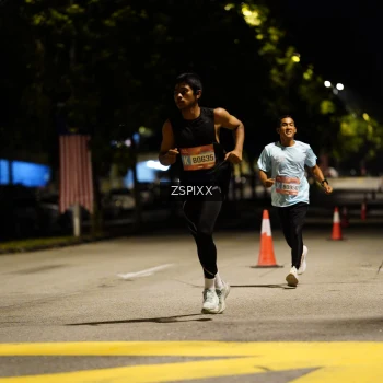 Runner Photo 3621512