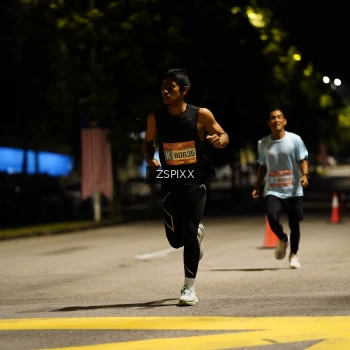 Runner Photo 3621531