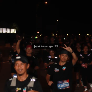 Runner Photo 3621541