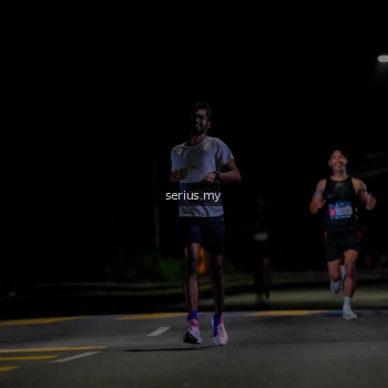 Runner Photo 3621543