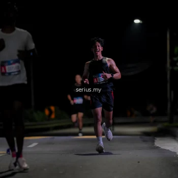 Runner Photo 3621613