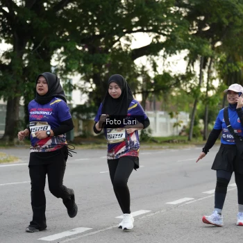 Runner Photo 3621619