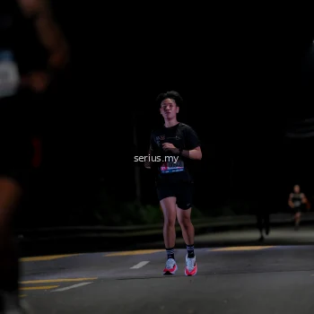 Runner Photo 3621633