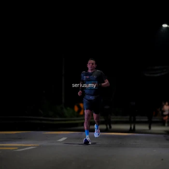 Runner Photo 3621684