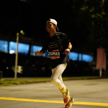 Runner Photo 3621716