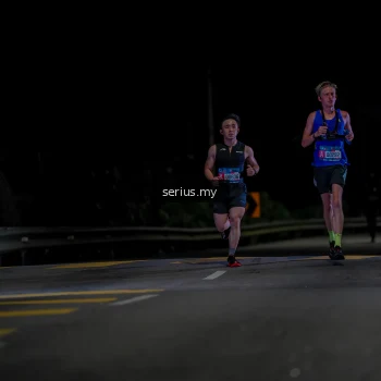 Runner Photo 3621748
