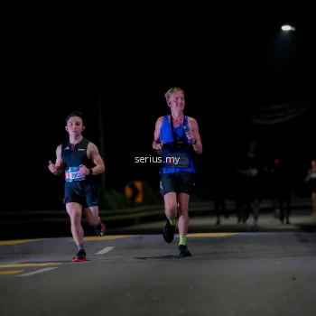 Runner Photo 3621793