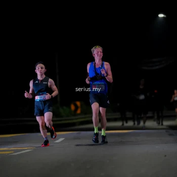 Runner Photo 3621800