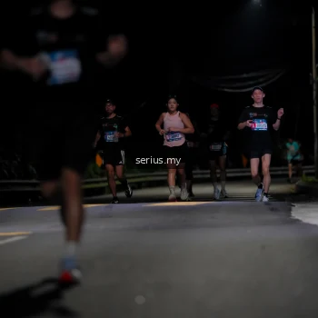 Runner Photo 3621865