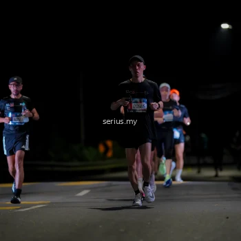 Runner Photo 3621943