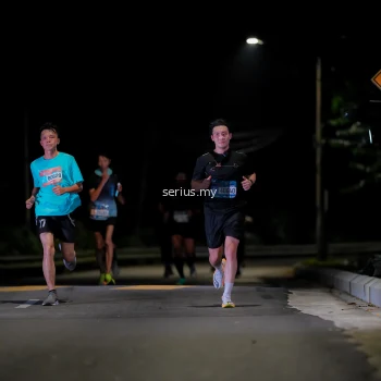 Runner Photo 3622059