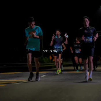 Runner Photo 3622115