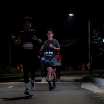 Runner Photo 3622210