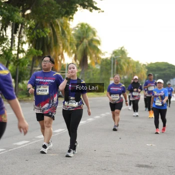 Runner Photo 3622247
