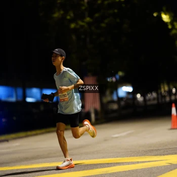 Runner Photo 3622373