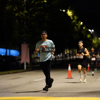 Runner Photo 3622498
