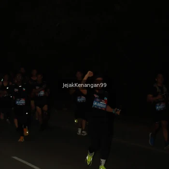 Runner Photo 3622509