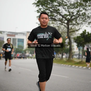 Runner Photo 3622540