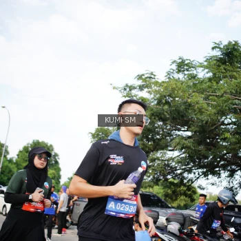Runner Photo 3622557