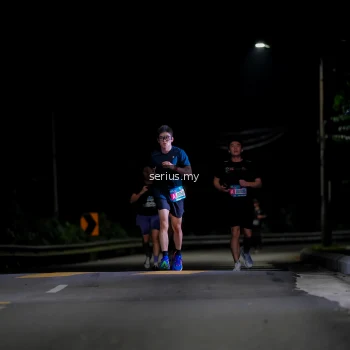Runner Photo 3622584