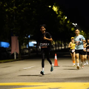 Runner Photo 3622613