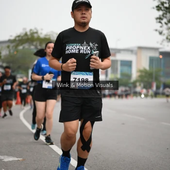 Runner Photo 3622703