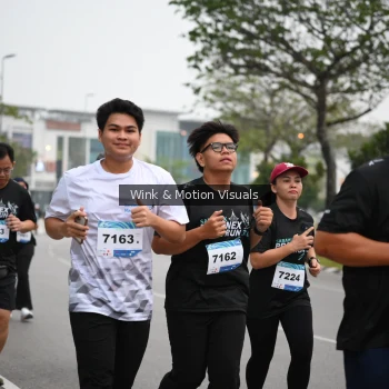 Runner Photo 3623076