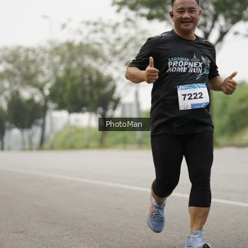Runner Photo 3623123