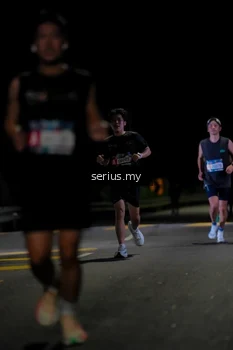 Runner Photo 3623213