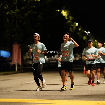 Runner Photo 3623359