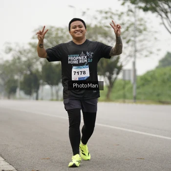 Runner Photo 3623368