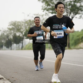 Runner Photo 3623381