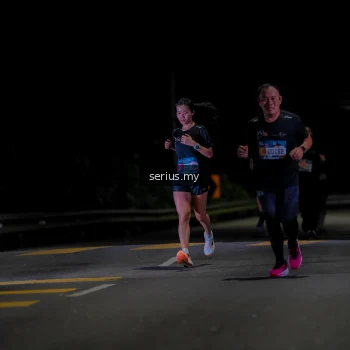 Runner Photo 3623384
