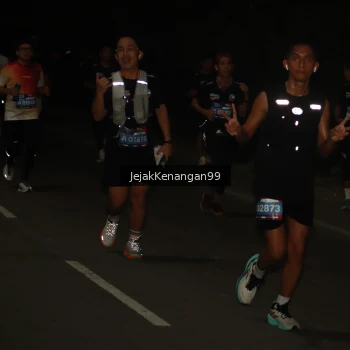 Runner Photo 3623467