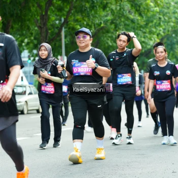 Runner Photo 3623574