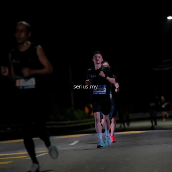 Runner Photo 3623617