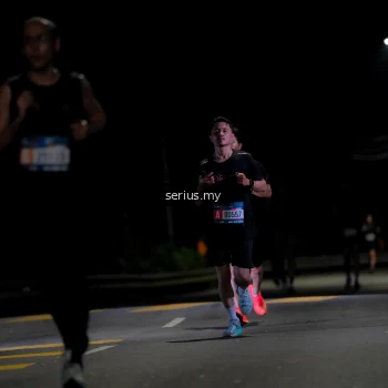 Runner Photo 3623630