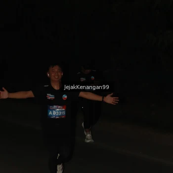 Runner Photo 3623667