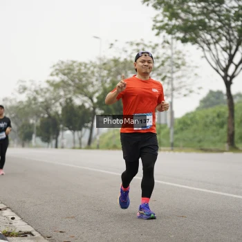 Runner Photo 3623673