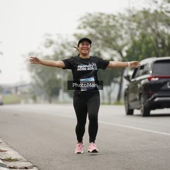 Runner Photo 3623705