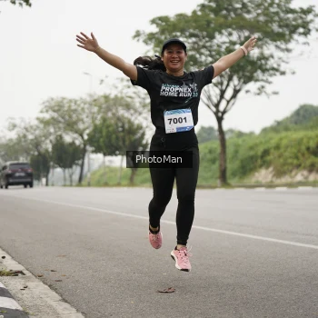Runner Photo 3623766