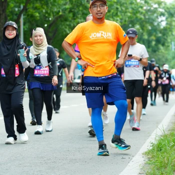 Runner Photo 3623795