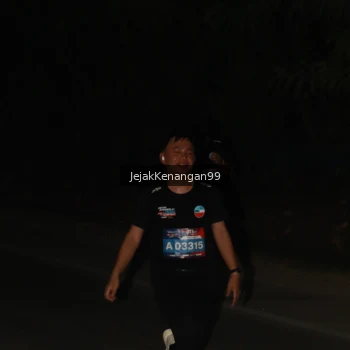 Runner Photo 3623811