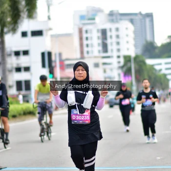 Runner Photo 3623842