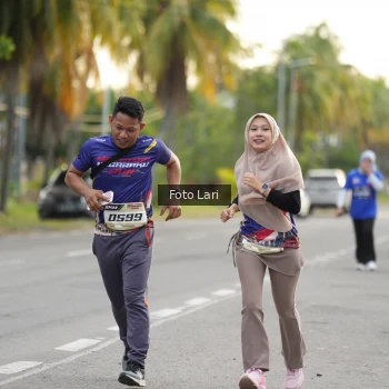 Runner Photo 3623843