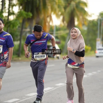Runner Photo 3623844