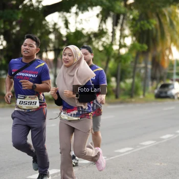 Runner Photo 3623946