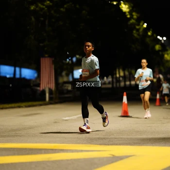 Runner Photo 3623957