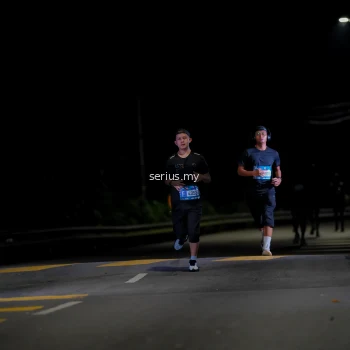 Runner Photo 3623984